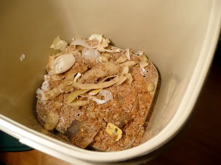How To Build A DIY Bokashi Bucket Will It Compost